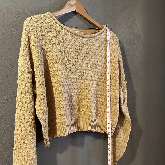 Women’s altar’d state crop sweater, scoop crew neck, never worn, size Small, tan - Picture 5 of 8